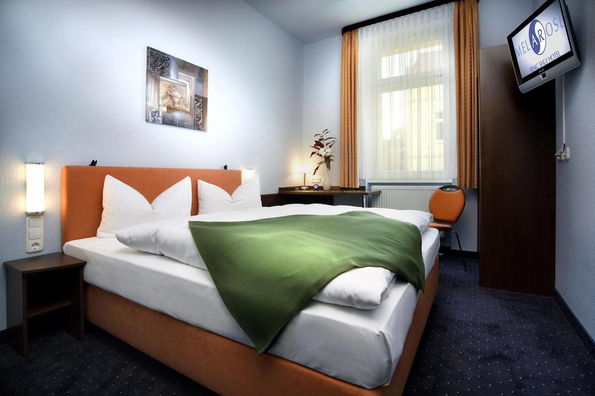 Melarose Feng Shui Hotel Berlin Room photo